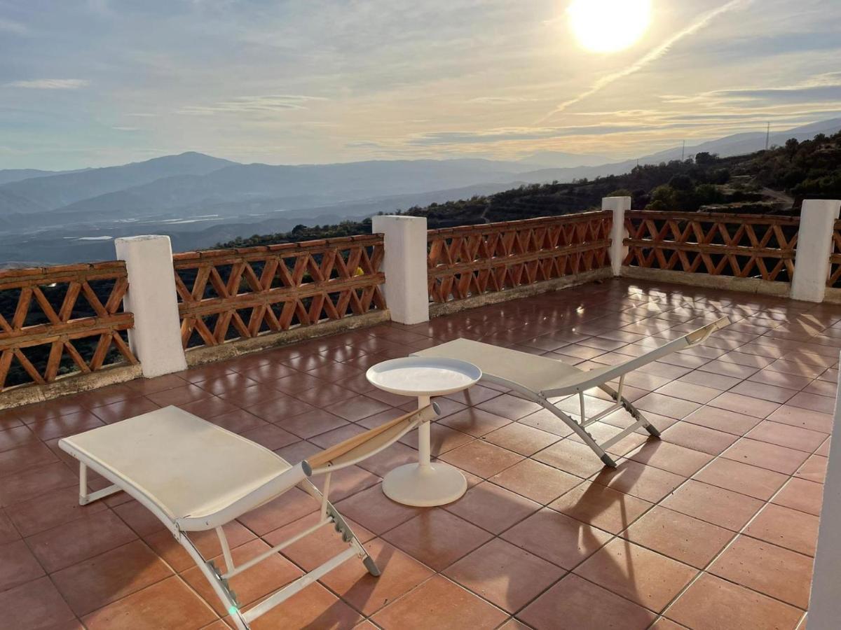 Apartamentos El Cabo Mairena 外观 照片